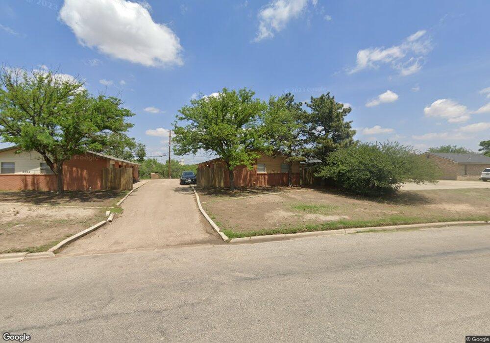 2302 W 16th St unit B, Plainview, TX 79072 - photo 1