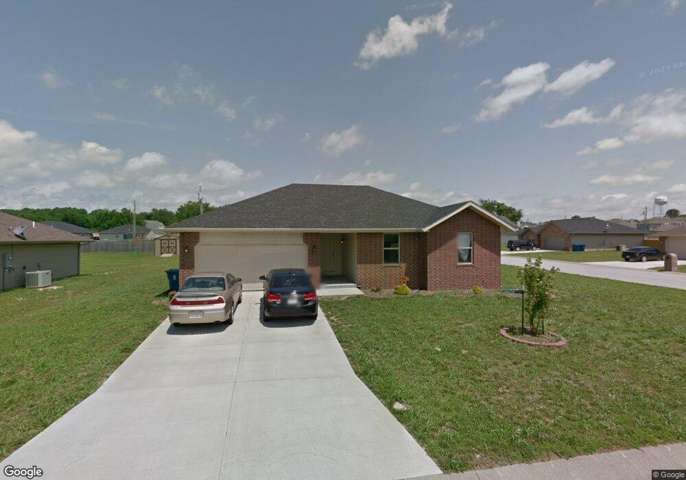 807 Remington Cir, Carl Junction, MO 64834 - photo 1