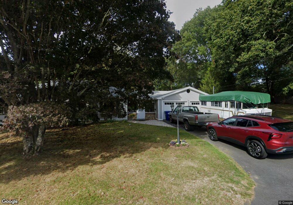 30 Schiller Ave, Pawcatuck, CT 06379 - photo 1