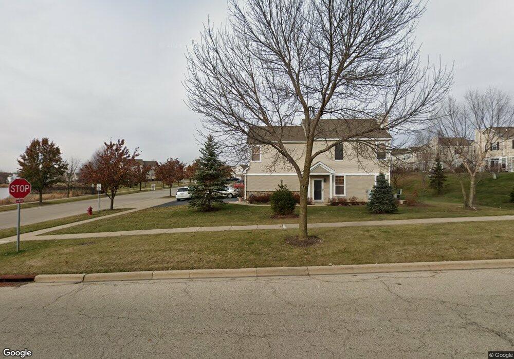 1966 Cobblestone Dr unit 811, Carpentersville, IL 60110 - photo 1