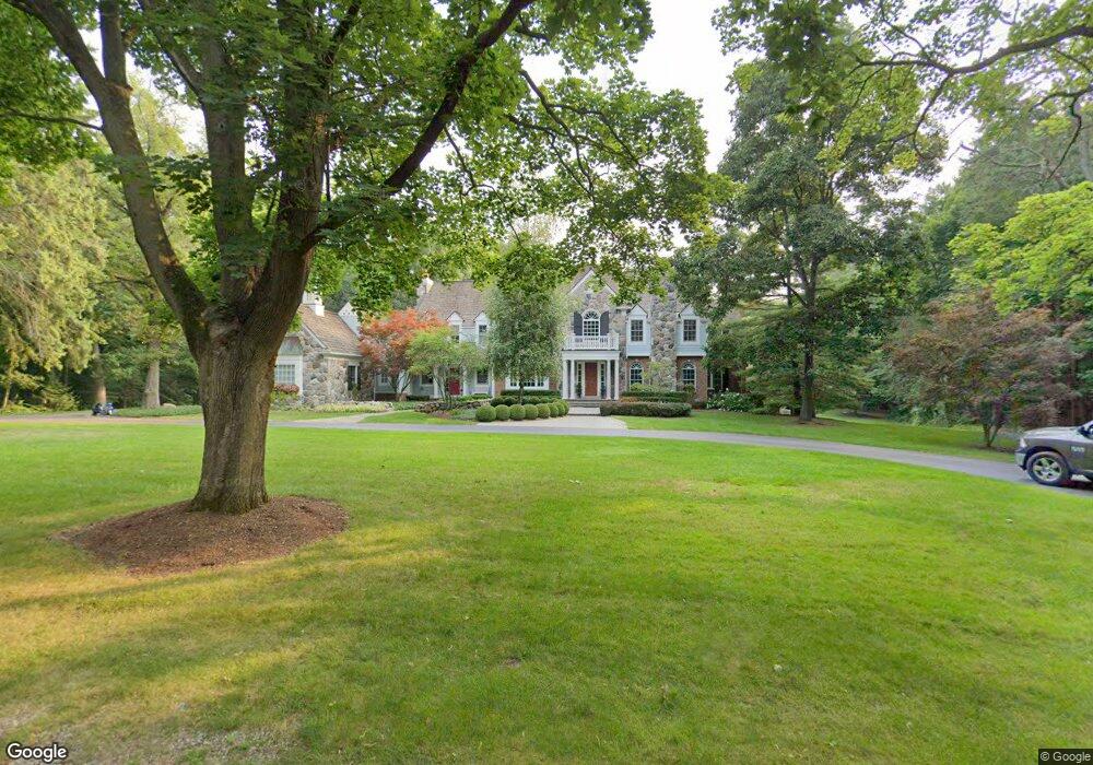 1148 Eton Cross Rd, Bloomfield Hills, MI 48304 - photo 1