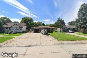 607 N Cherry St, Valentine, NE 69201