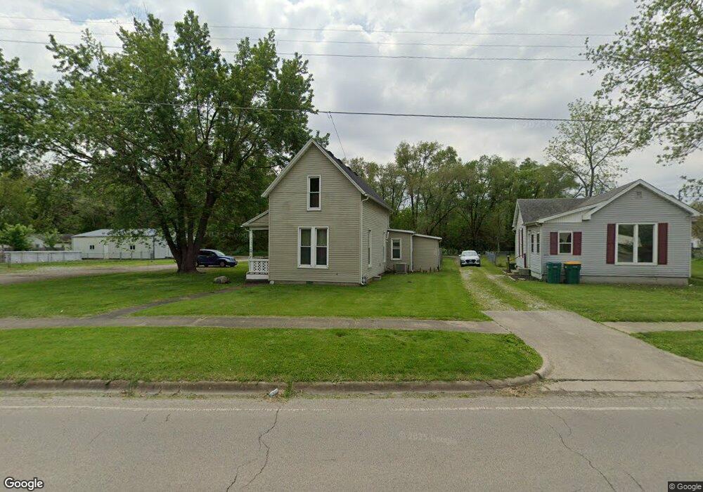 2501 Charleston Ave, Mattoon, IL 61938 - photo 1