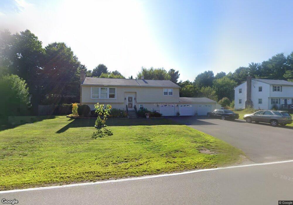 171 Naticook Rd, MerriMacK, NH 03054 - photo 1