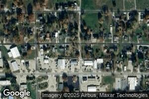 310 E Morgan St, Newton, IL 62448