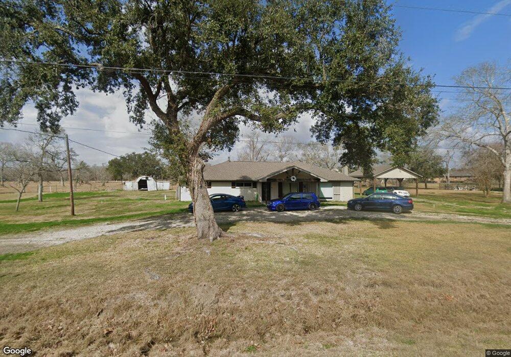 6910 N Oak Bend, Alvin, TX 77511 - photo 1