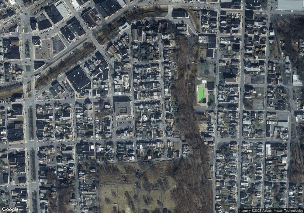 126 E Arch St, Shamokin, PA 17872 - photo 1