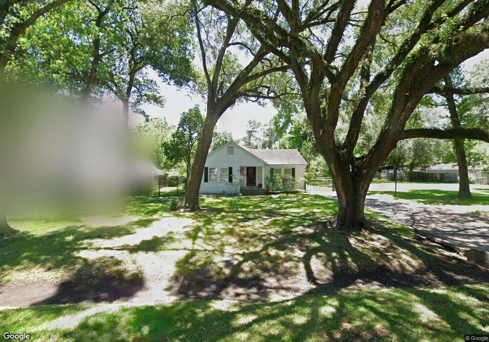 327 W 31st St, Houston, TX 77018 - photo 1