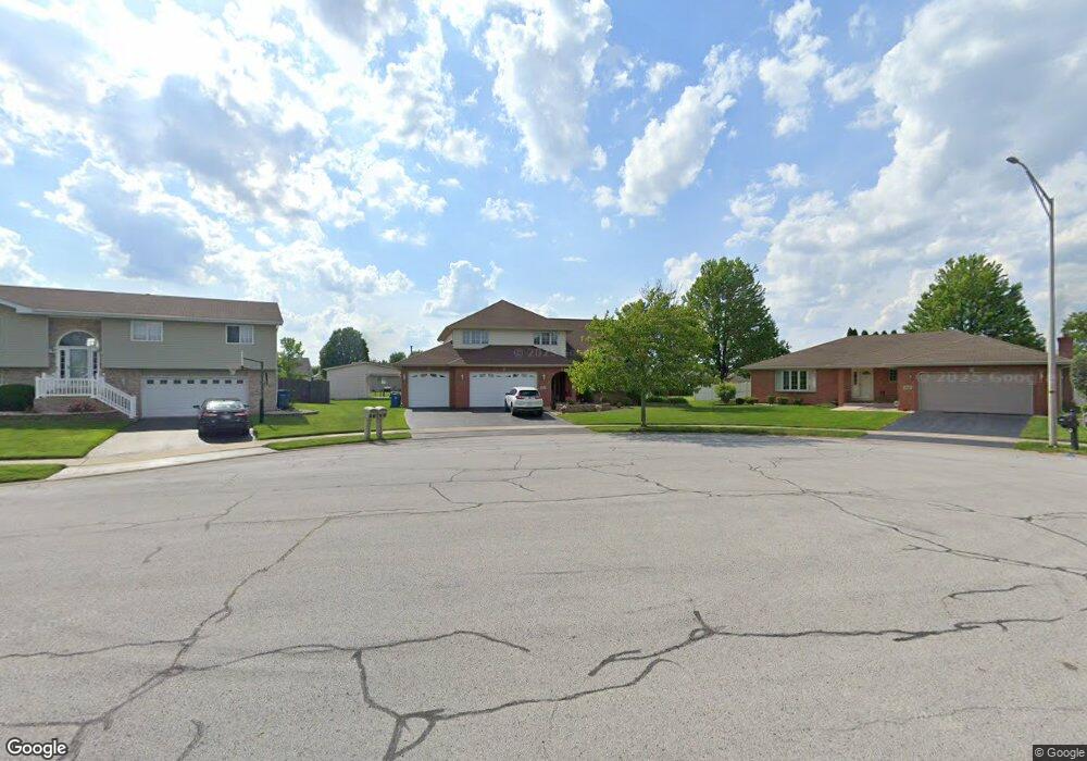 816 Robin Ct, Dyer, IN 46311 - photo 1