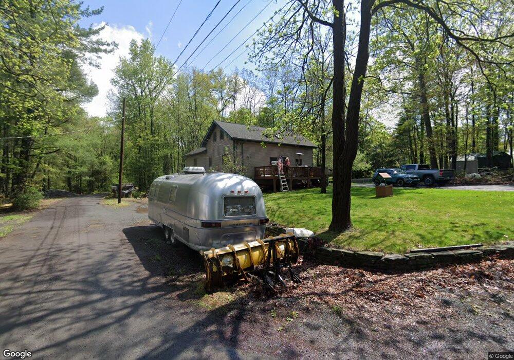 122 Aspen Ridge Dr, Hawley, PA 18428 - photo 1