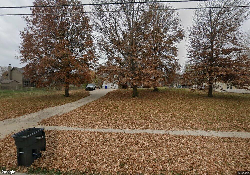 24325 W 55th St, Shawnee, KS 66226 - photo 1