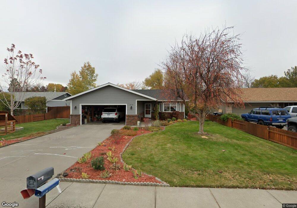 2619 SW Fissure Loop, Redmond, OR 97756 - photo 1