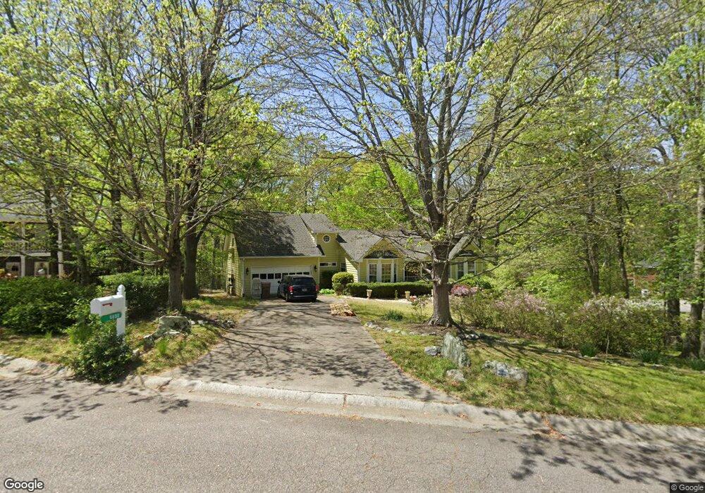 6650 Lake Run Dr, Flowery Branch, GA 30542 - photo 1