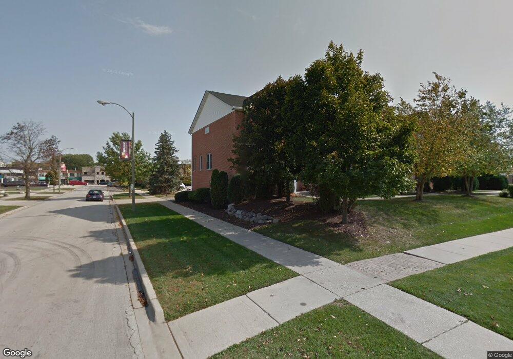 241 N Addison Ave unit 1, Elmhurst, IL 60126 - photo 1