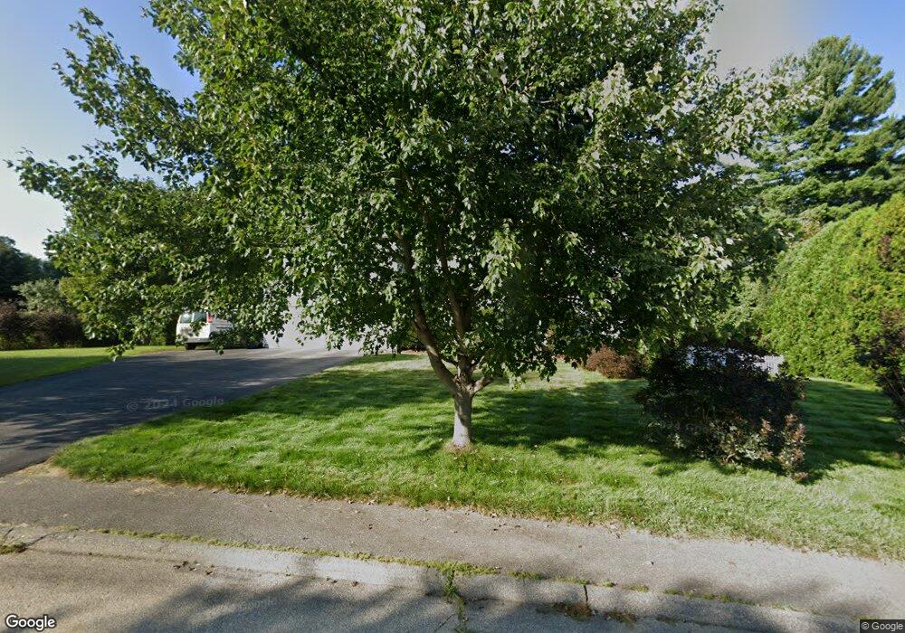 4 Sabina Cir, Rochdale, MA 01542 - photo 1