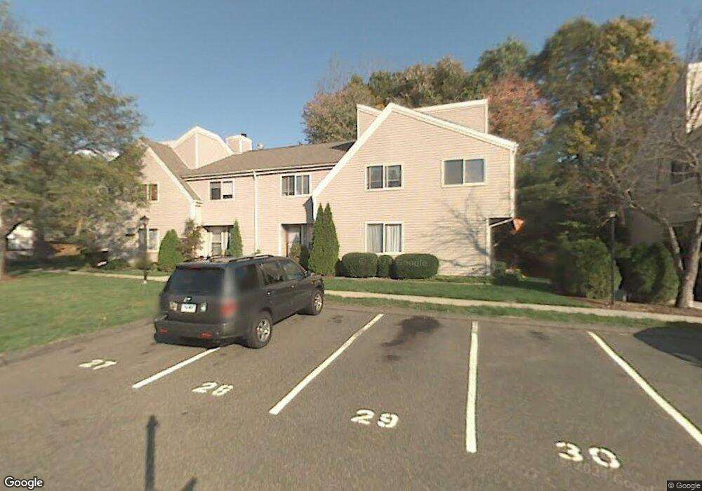 11 Cherokee Ct unit 11, Cromwell, CT 06416 - photo 1