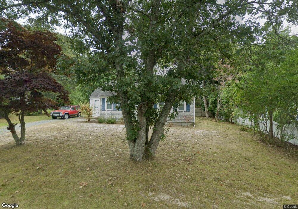 13 Swallow St, Teaticket, MA 02536 - photo 1