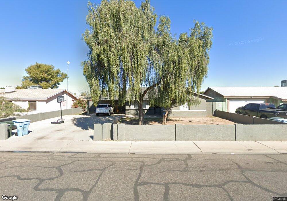 8126 W Montecito Ave, Phoenix, AZ 85033 - photo 1