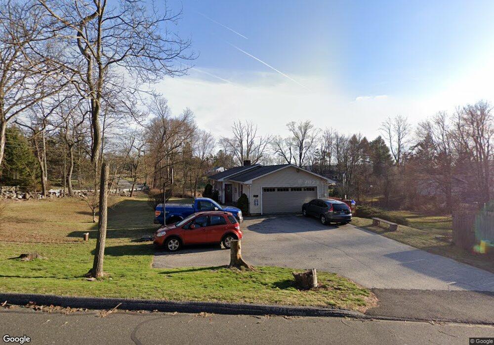 1 Baldwin Hill Rd, Brookfield, CT 06804 - photo 1