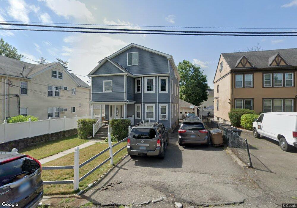 20 Hackett Cir S, Stamford, CT 06906 - photo 1