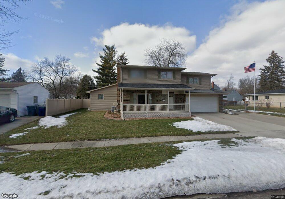 749 W Chelsea Cir, Davison, MI 48423 - photo 1