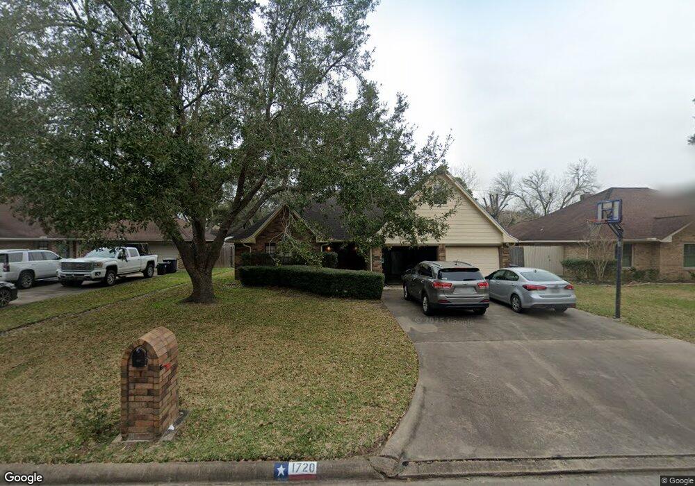 1720 Goode St, Alvin, TX 77511 - photo 1