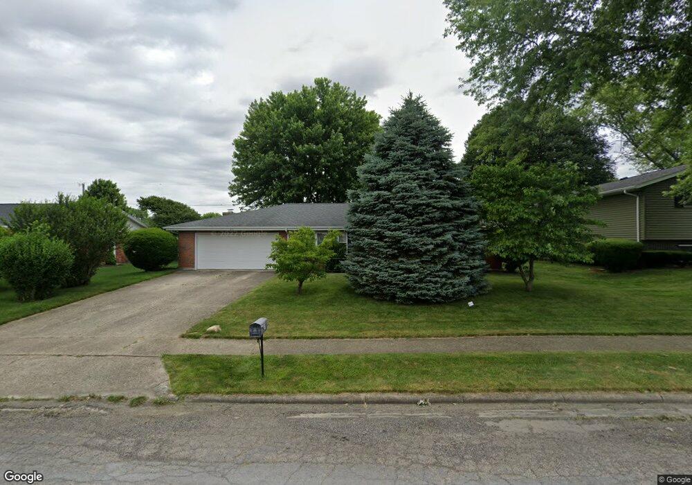 711 Doral Dr, Xenia, OH 45385 - photo 1