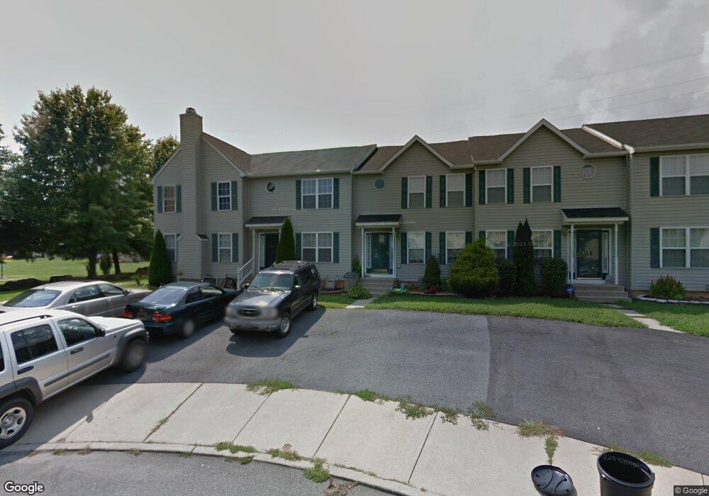 620 Abbe Ct, Freemansburg, PA 18017 - photo 1