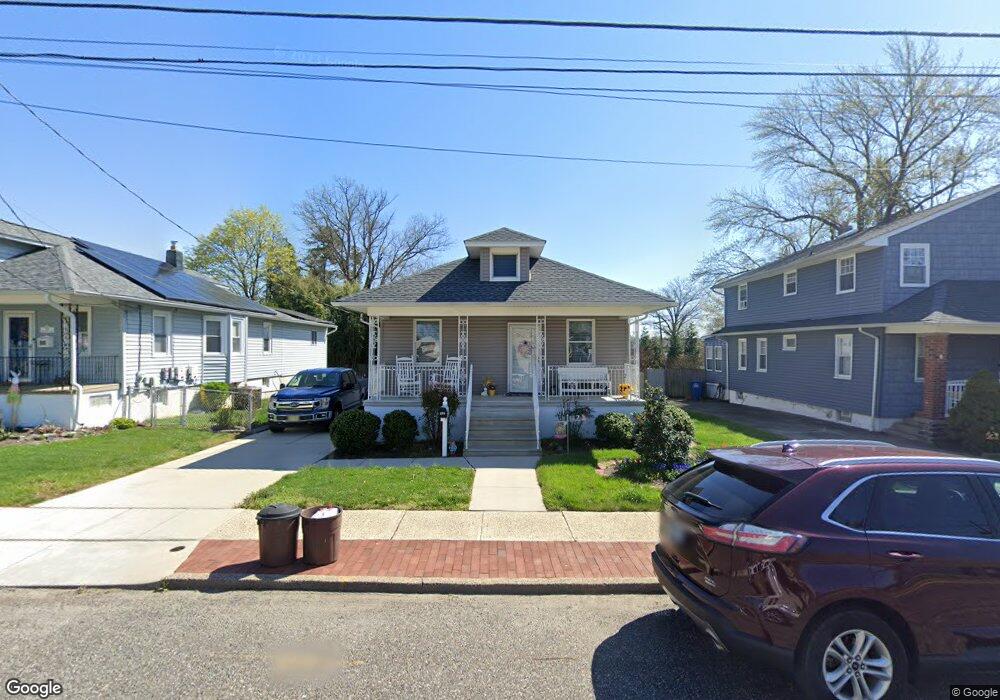 147 S Holly Ave, Maple Shade, NJ 08052 - photo 1