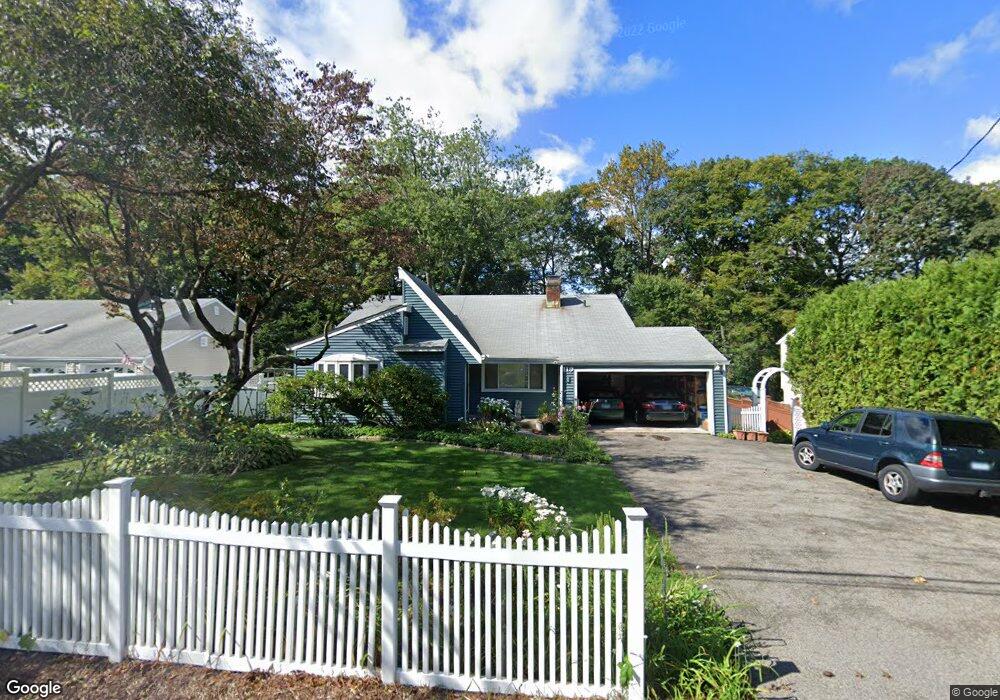 119 Wood Ridge Dr, Stamford, CT 06905 - photo 1