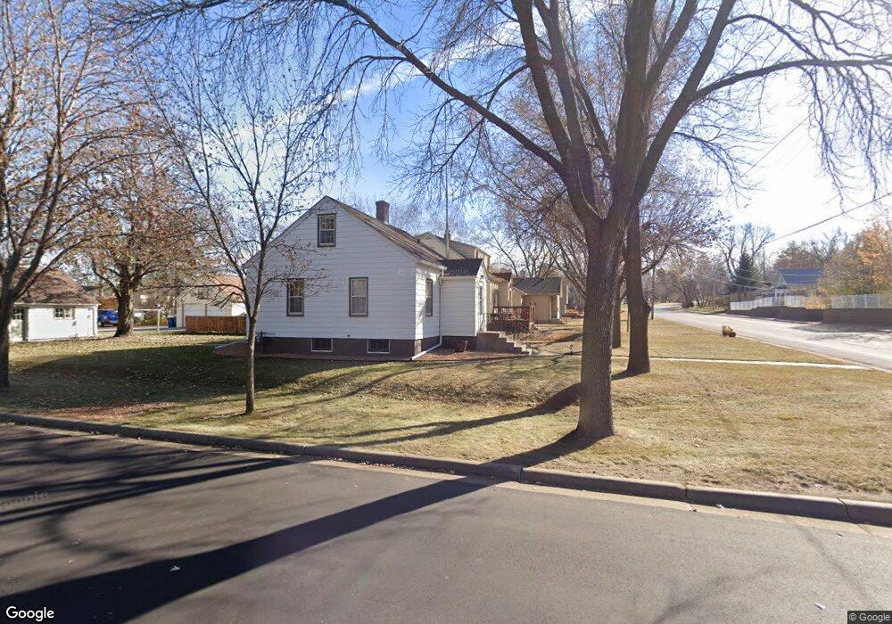 22 6th Ave N, Sauk Rapids, MN 56379 - photo 1