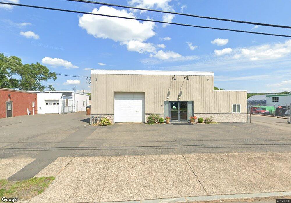 24 Custer St, West Hartford, CT 06110 - photo 1