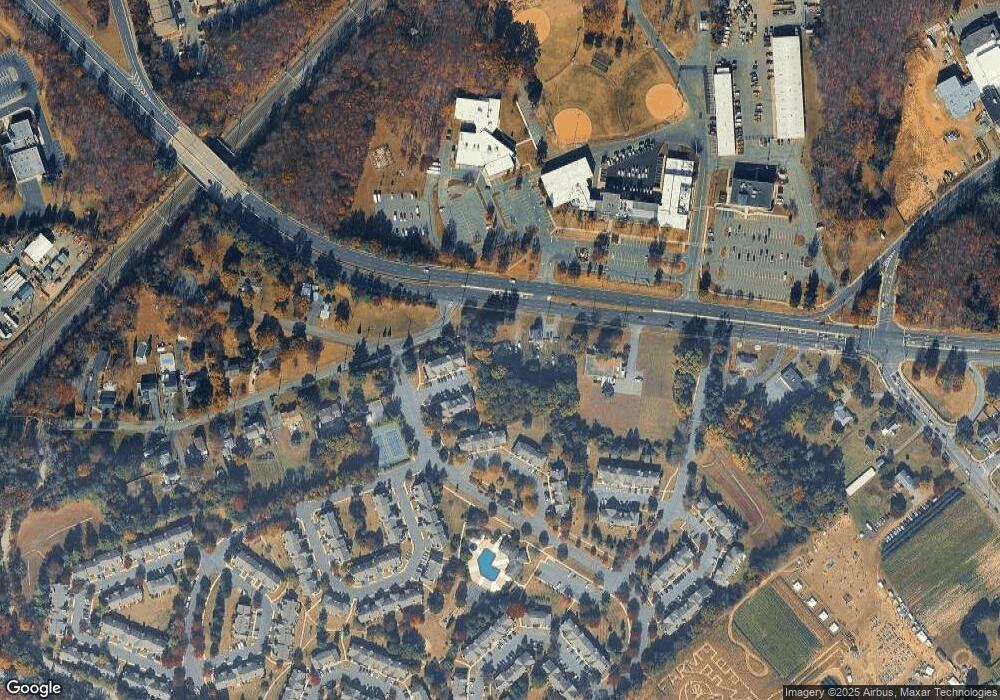 547 Ridge Rd, Monmouth Junction, NJ 08852 - photo 1