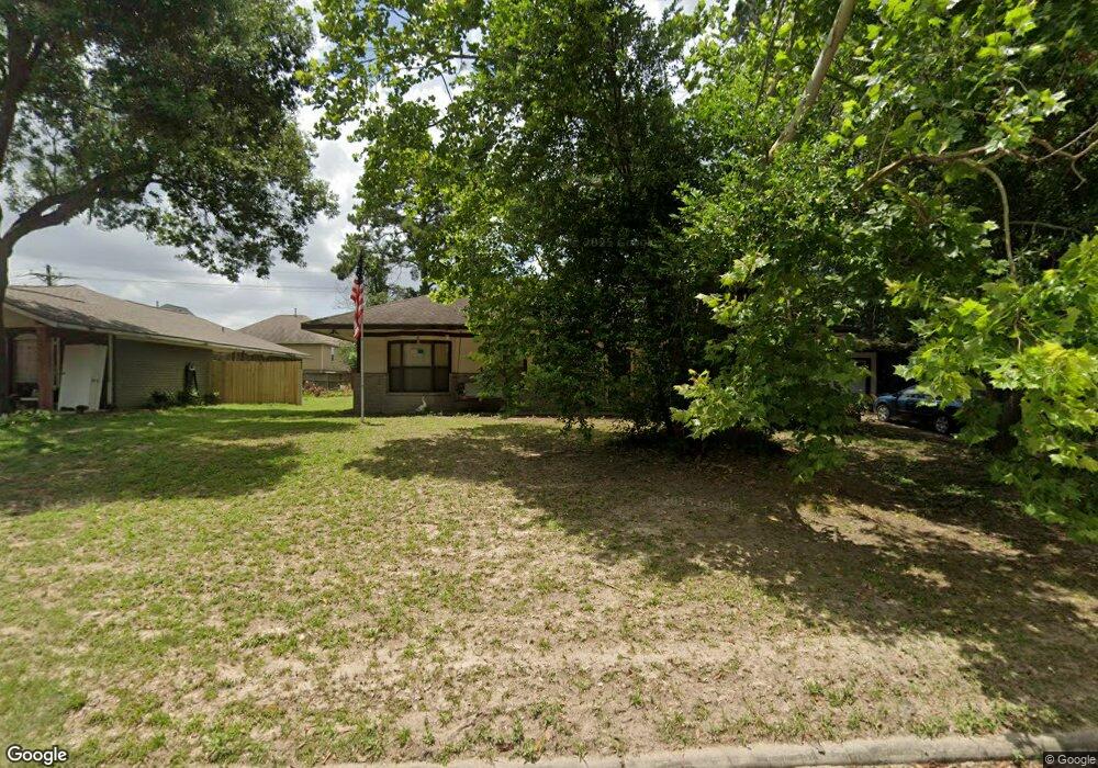 10240 Woodhollow Dr, Conroe, TX 77385 - photo 1