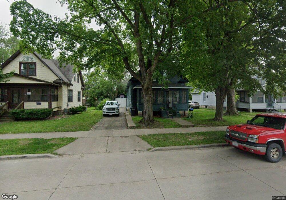 829 Vine Ave, Oshkosh, WI 54901 - photo 1