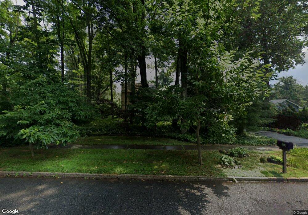 559 Riverside Dr, Princeton, NJ 08540 - photo 1