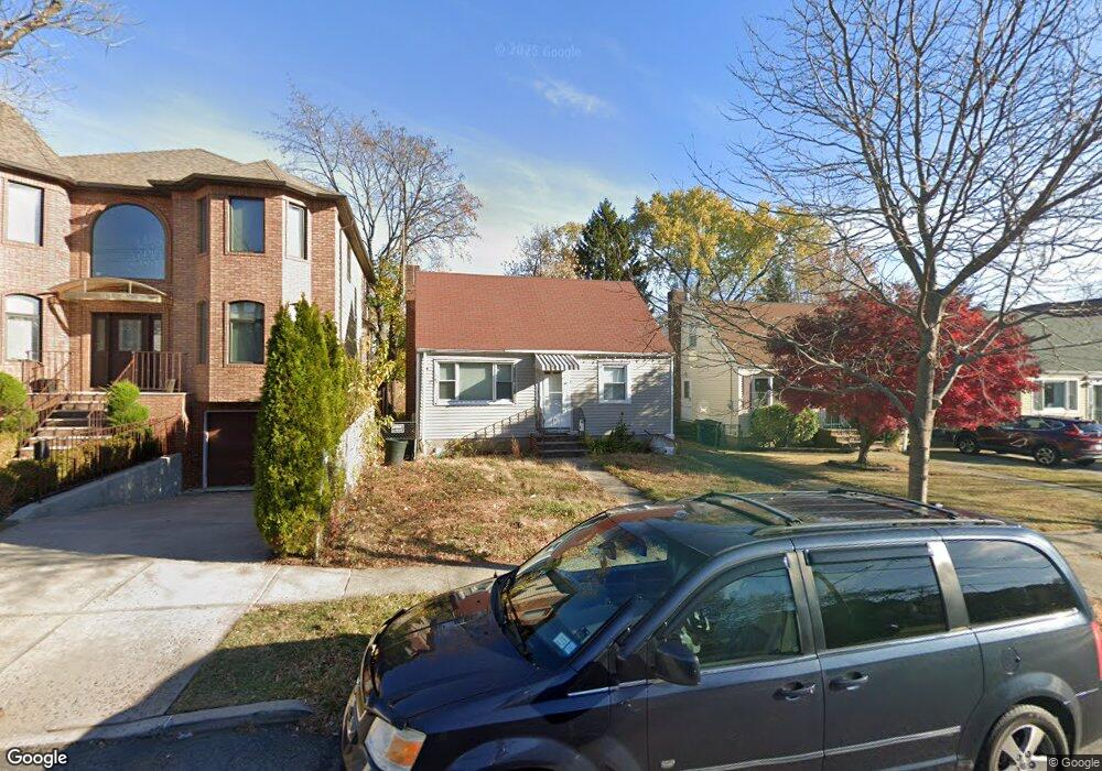 23 Buel Ave, Staten Island, NY 10304 - photo 1