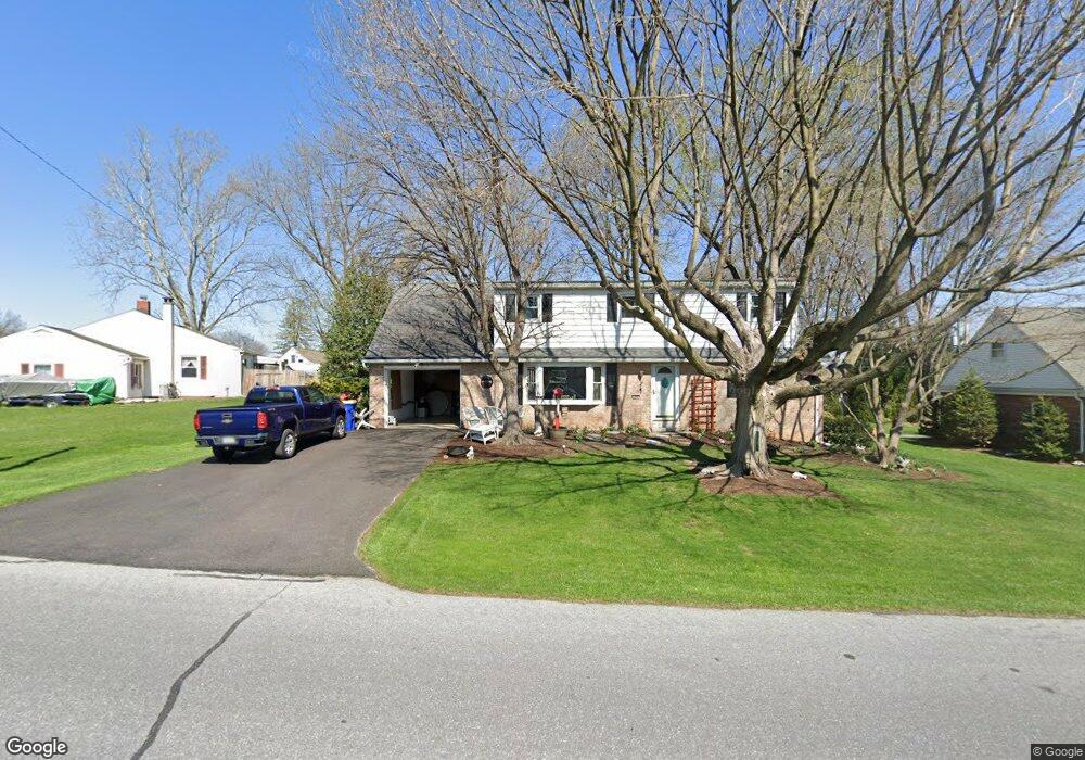 18 Cedar Ave, Brownstown, PA 17508 - photo 1