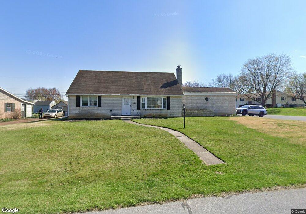 32 Cedar Ave, Brownstown, PA 17508 - photo 1