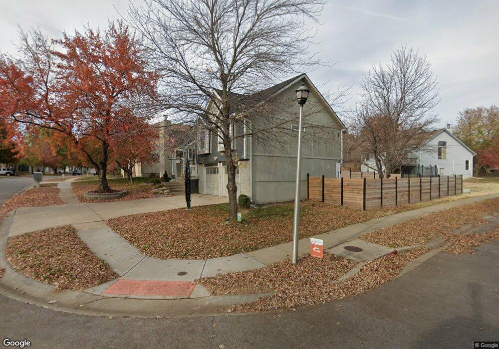 4751 Brockway St, Shawnee, KS 66226 - photo 1