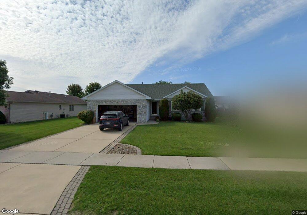 808 Sunflower Ln, Dyer, IN 46311 - photo 1