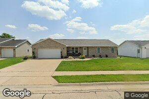 612 Crown Line Dr, Epworth, IA 52045