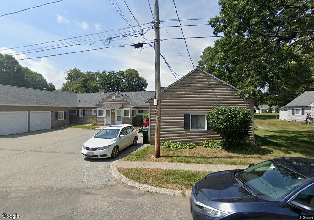 50 Meadowlark Ln, Chicopee, MA 01022 - photo 1