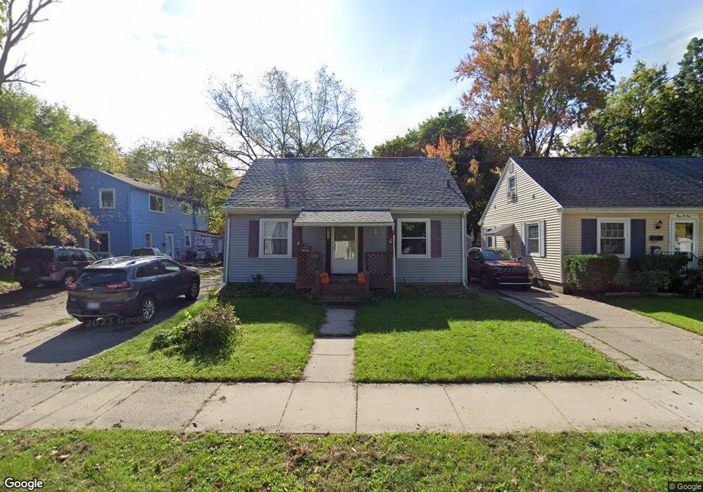 821 Poxson Ave, Lansing, MI 48910 - photo 1