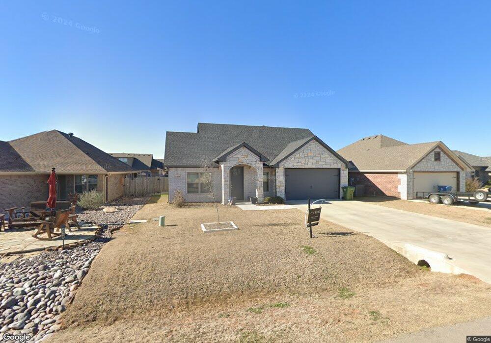 3310 White Horse Dr, Granbury, TX 76049 - photo 1