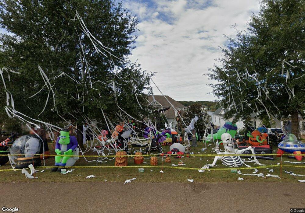 1123 E Wellsgate Dr, Oxford, MS 38655 - photo 1