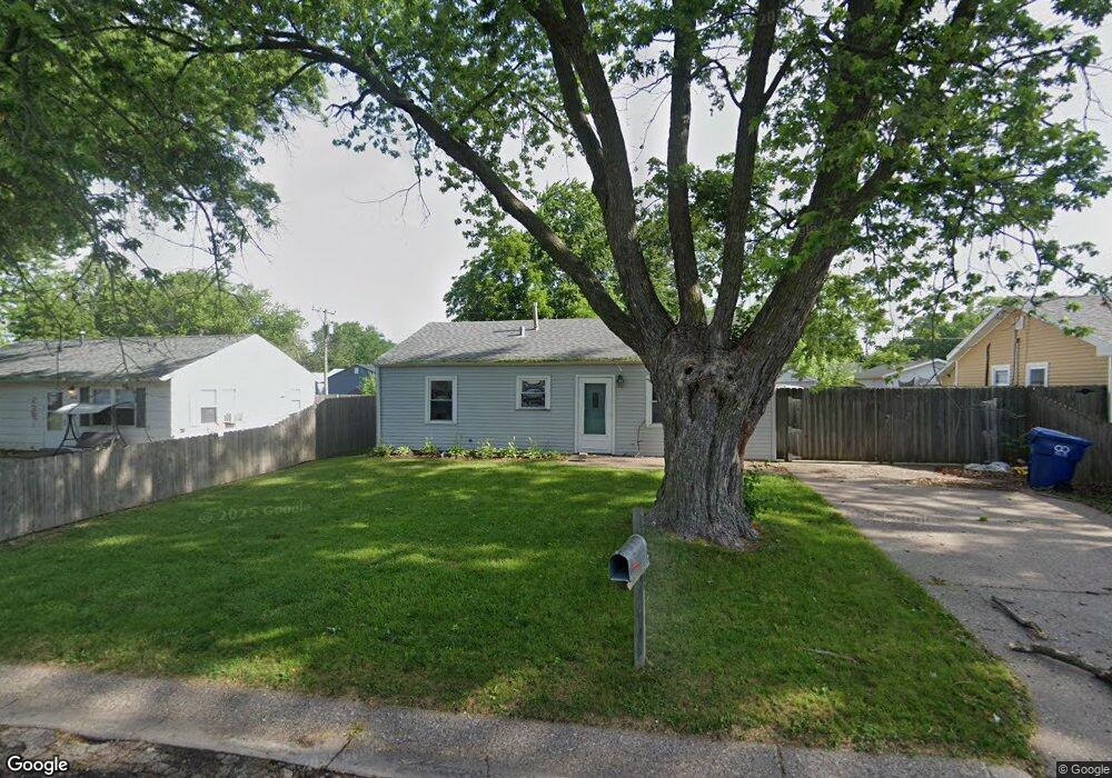 2806 W 68th St, Davenport, IA 52806 - photo 1