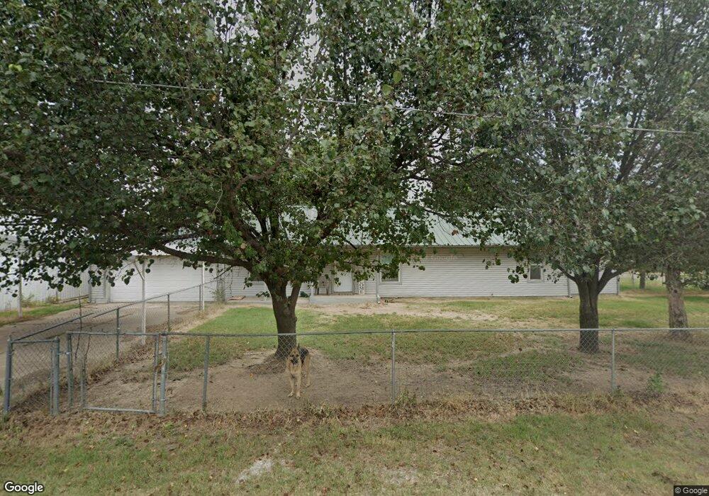 92 W Fairview St, Wilson, OK 73463 - photo 1