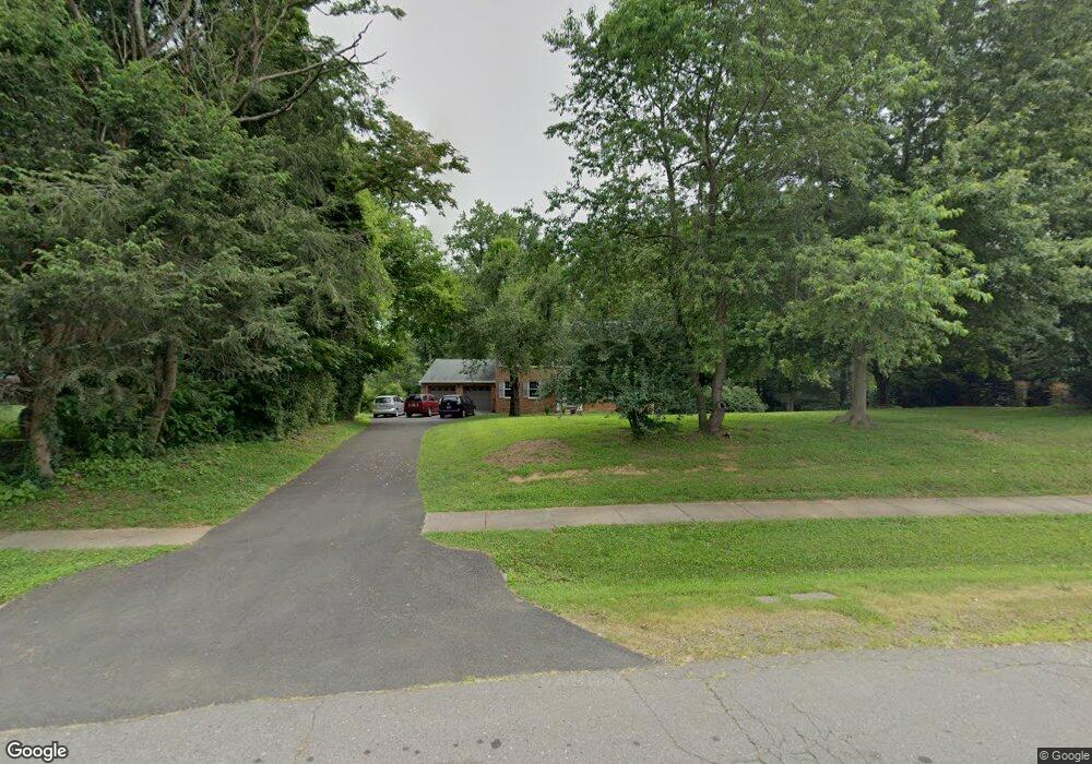 1103 Morningwood Ln, Great Falls, VA 22066 - photo 1