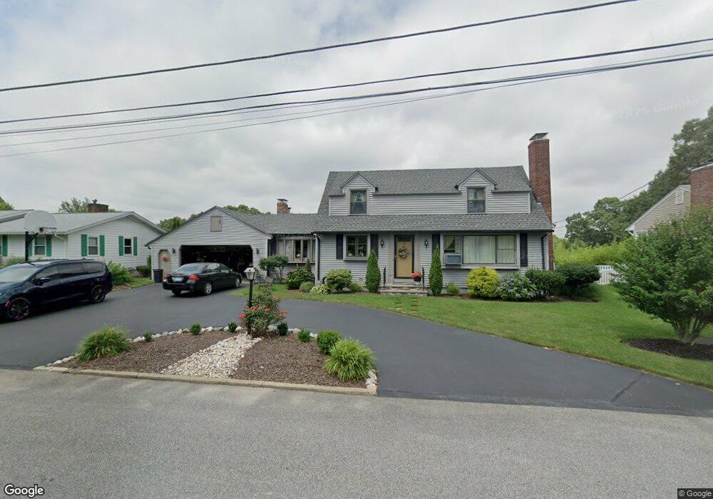 12 Buttercup Rd, Cranston, RI 02920 - photo 1